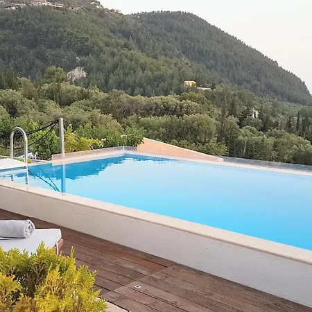 White Lefkada *